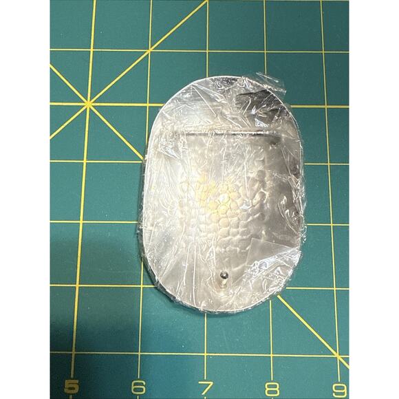 Oval Hammered Stamped Metal Belt Buckle Silver Tone Handmade India Vintage - Picture 8 of 14